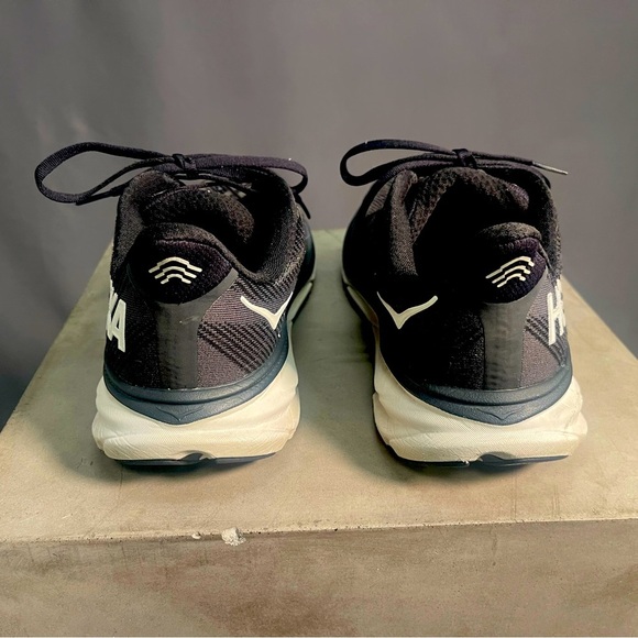 HOKA Clifton 9 Women’s Running Shoes - Black/White - Women’s Size 9.5 B - Picture 3 of 9